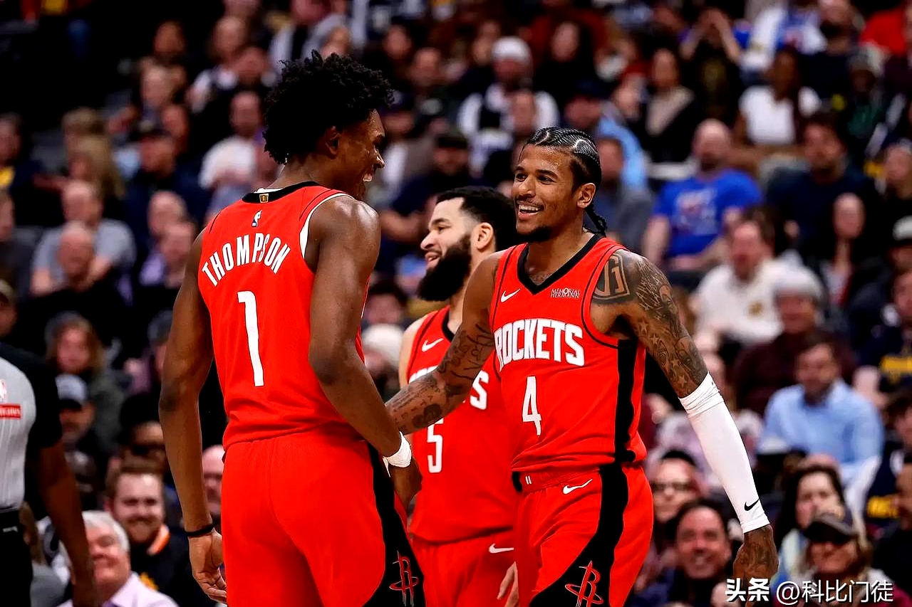 太阳队以惊人的实力赢得激烈比赛晋级下一轮的简单介绍