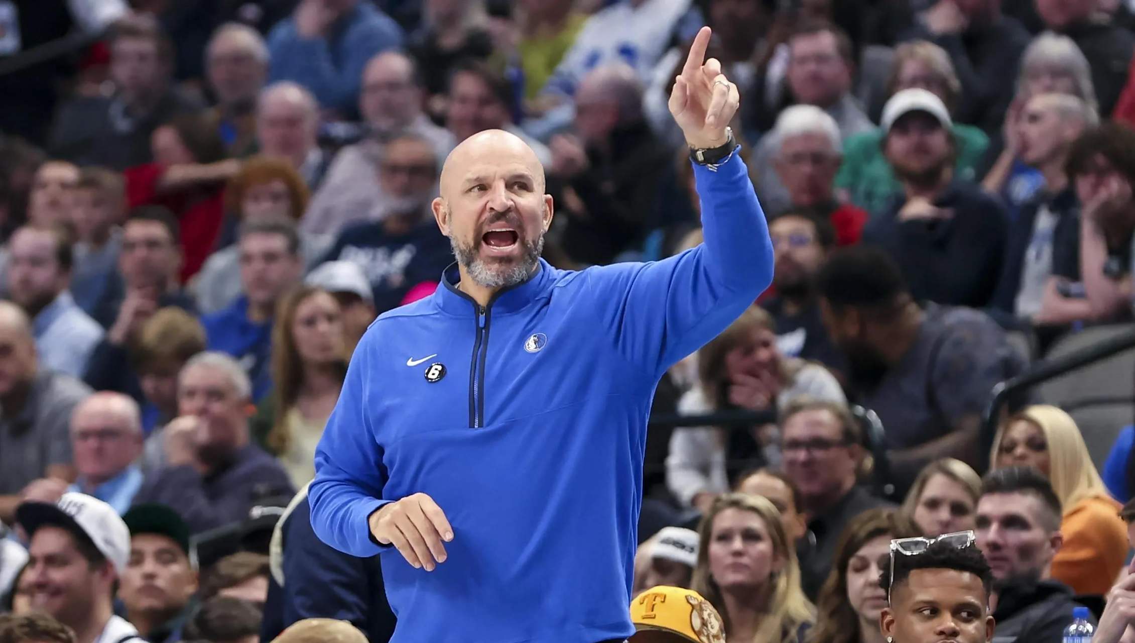 公牛负于独行侠，告负之乡的简单介绍